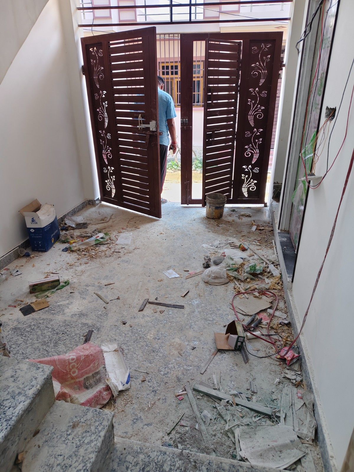 Sundar vihar house jankipuram