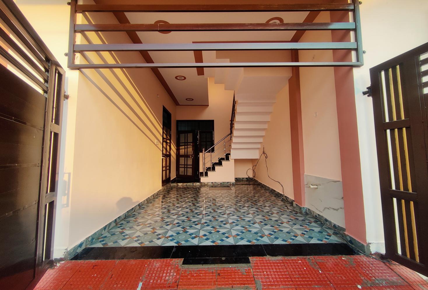 Photo 4